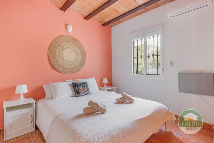 غرفة نوم بحجم كينغز في الطابق الأرضي