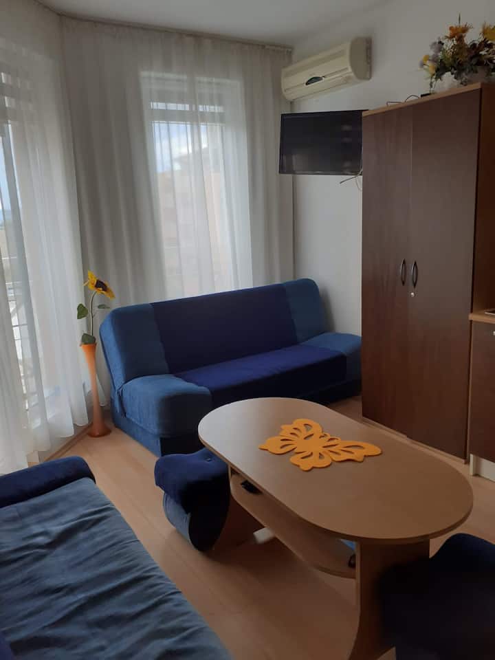 غرفة المعيشة