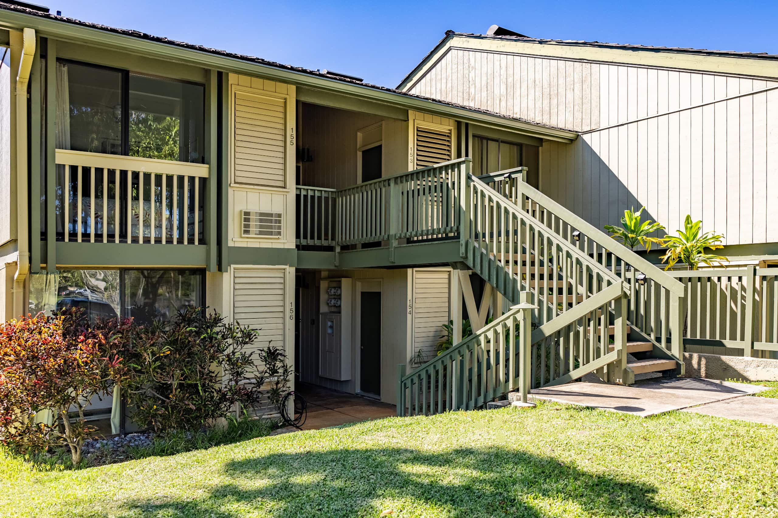 Home in Kahuku · ★4.71 · 1 bedroom · 2 beds · 2 private baths - Image 17