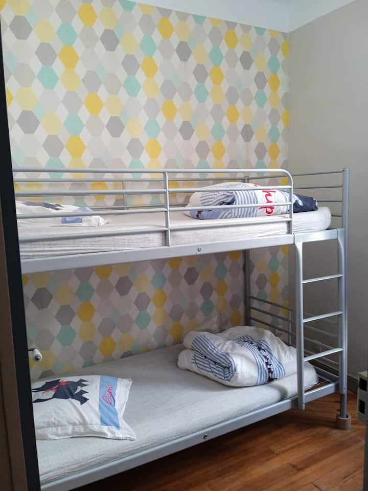 საძინებელი 2