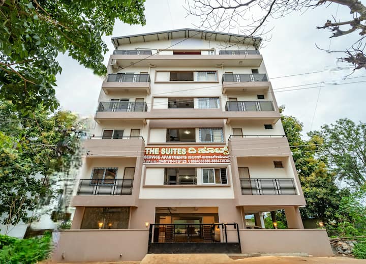40 Bedroom Apartment W Terrace - Bangalore