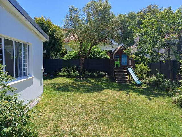 Peaceful & relaxing family home gallery image 5