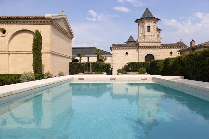 La Chartreuse De Cos D'estournel - Pauillac