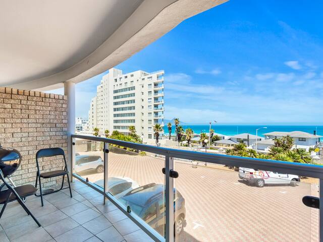 On Coral III: Beachfront Bliss