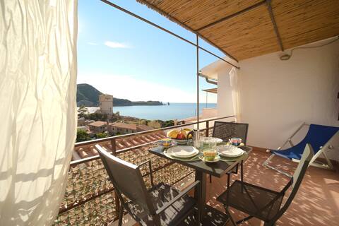 Villa Manzoni – Calburgina apartment (Sea View)