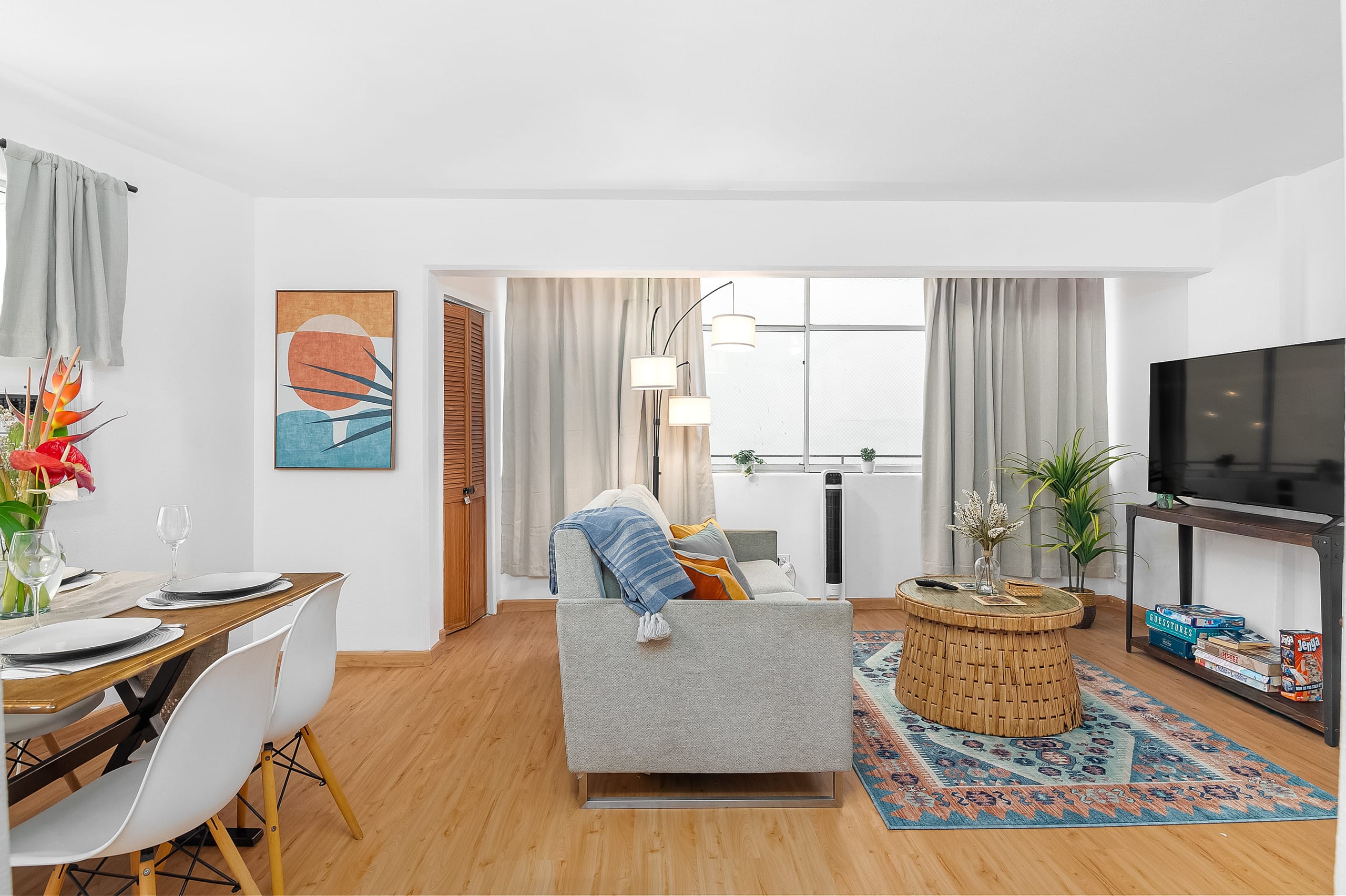 Central Beach Bungalow w/ A/C! - Photo 4
