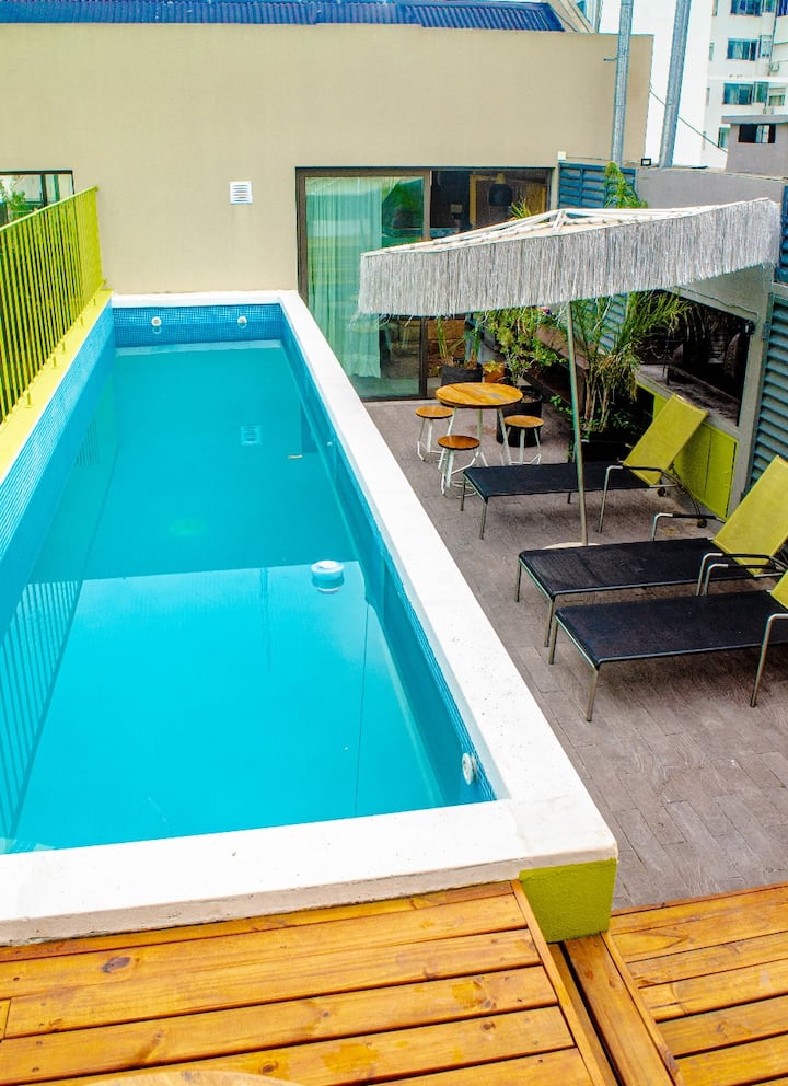 Квартира с 8 комнатами в Balvanera