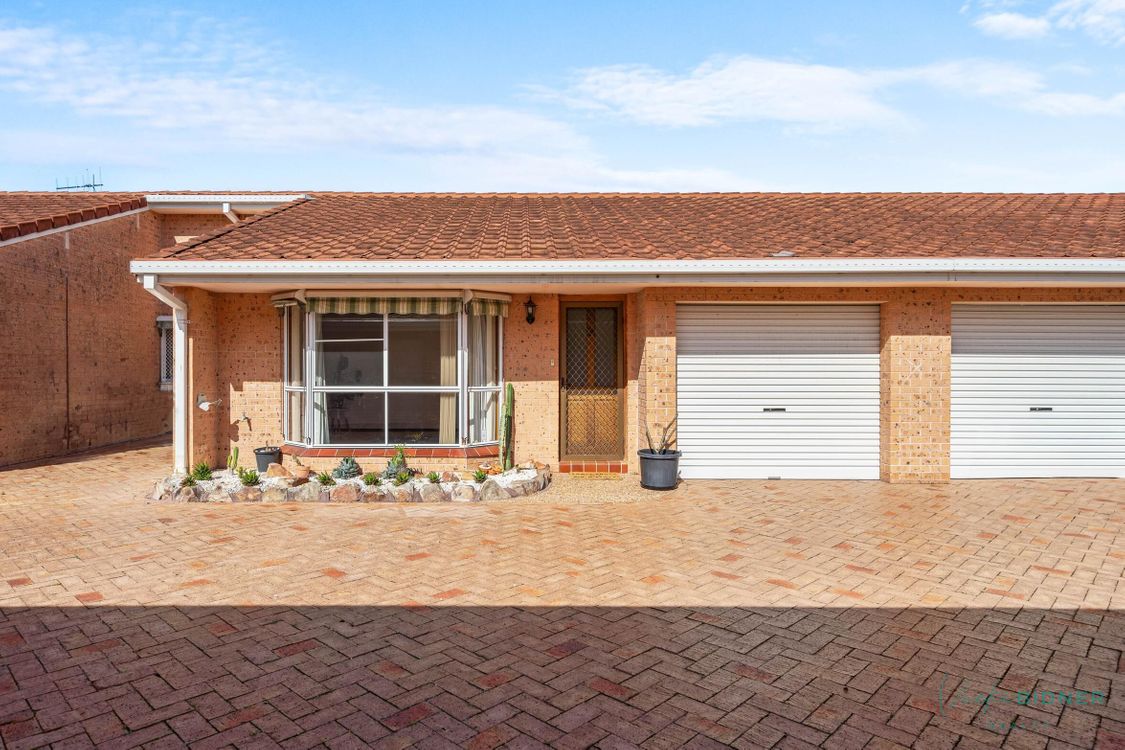 Popular Airbnb listing: Budget-friendly holiday house! in Tuncurry