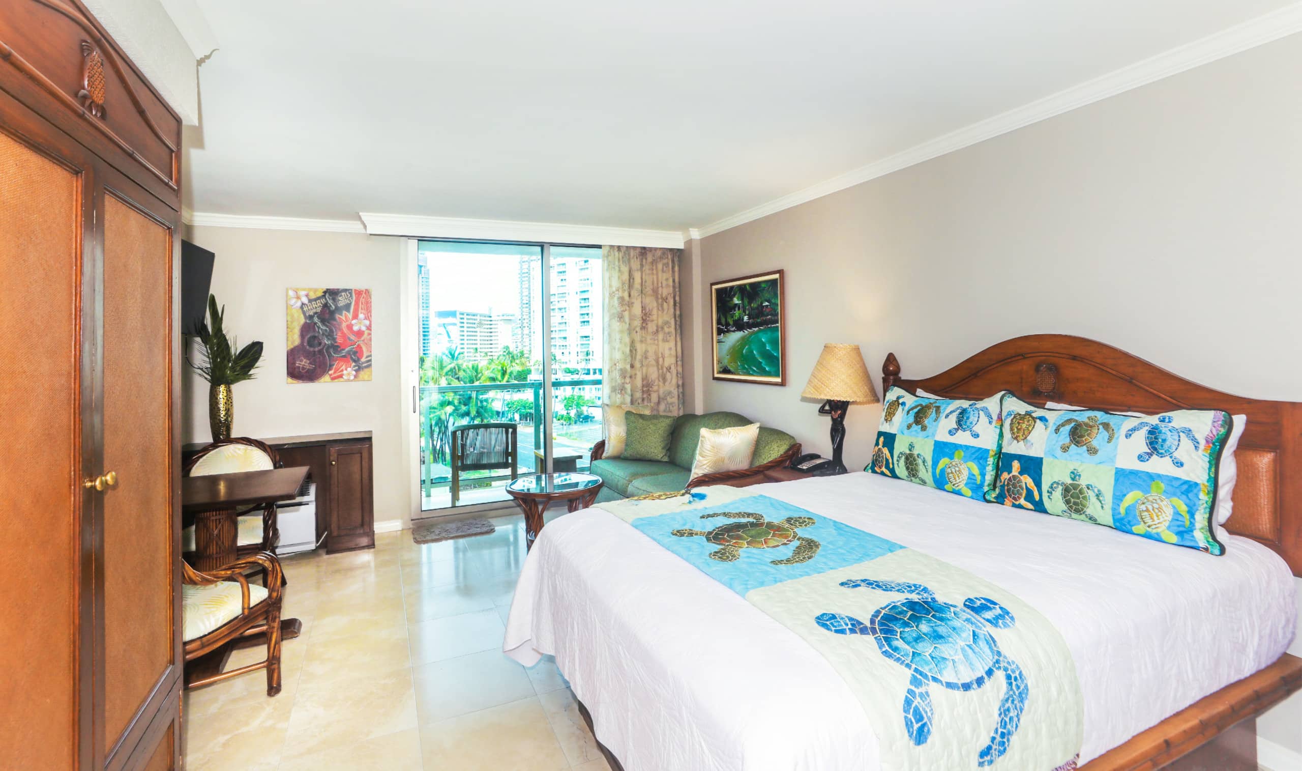 Waikiki Unique Boutique Hotel - Photo 18