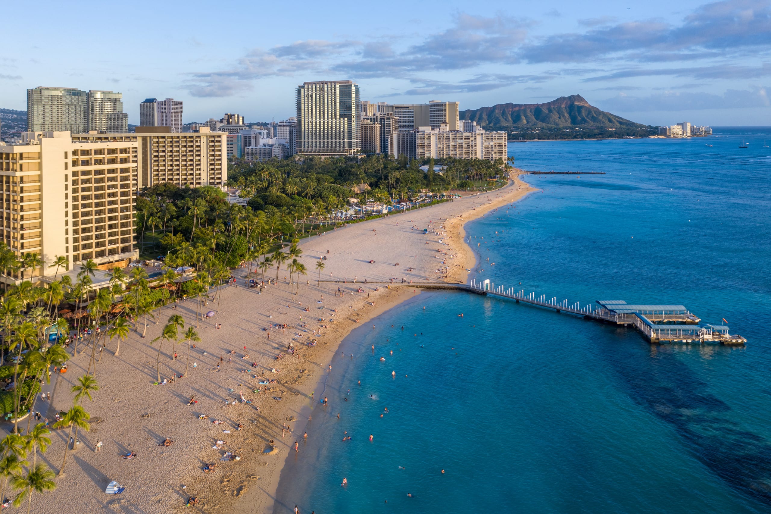 The Island Haven of Modern Comfort in Waikiki - Image 30