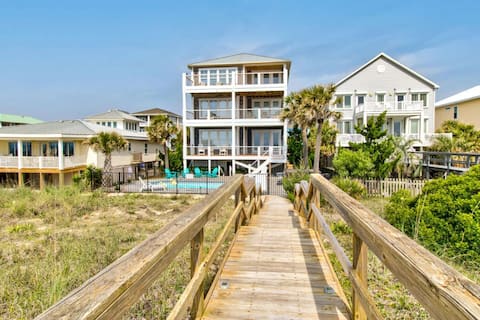 One Step Away Upper - 6 bedrooms