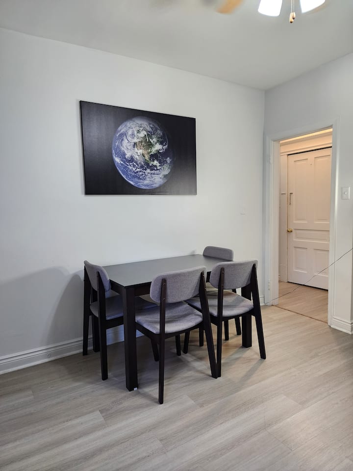High Park Nest In Roncy Village - Toronto