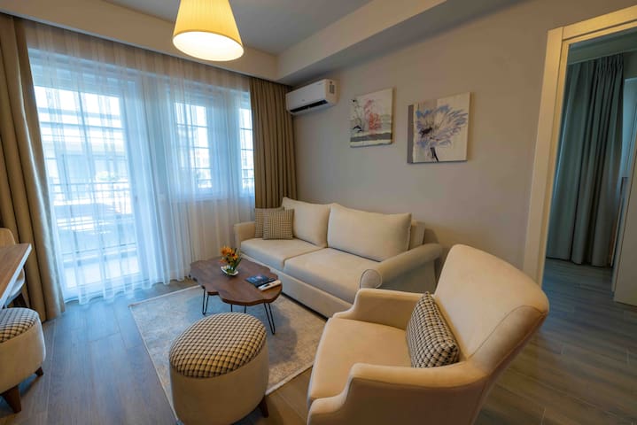 Van 07/ Superior 2+1 Room gallery image 2