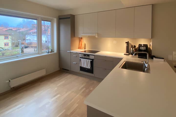 Stor Familie-vennlig, Sentrumsnær Leilighet - Oslo