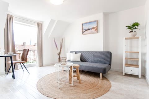 Popular Airbnb listing: Sand & Dunes Apartment in Zandvoort Zuid