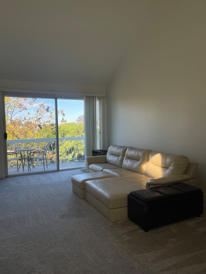 5 Min To Beach! 2br 2ba - Huntington Beach, CA