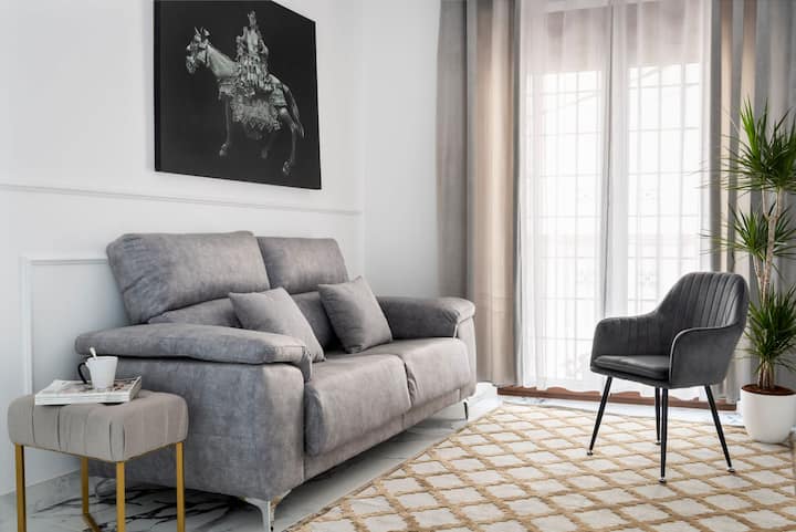 Suites Quivir, Capacidad De 2 A 4 Personas - Andújar