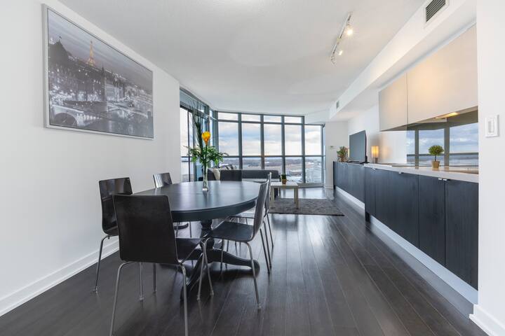 Family Style Home- 4 BigBed- Lakeview South Facing gallery image 4