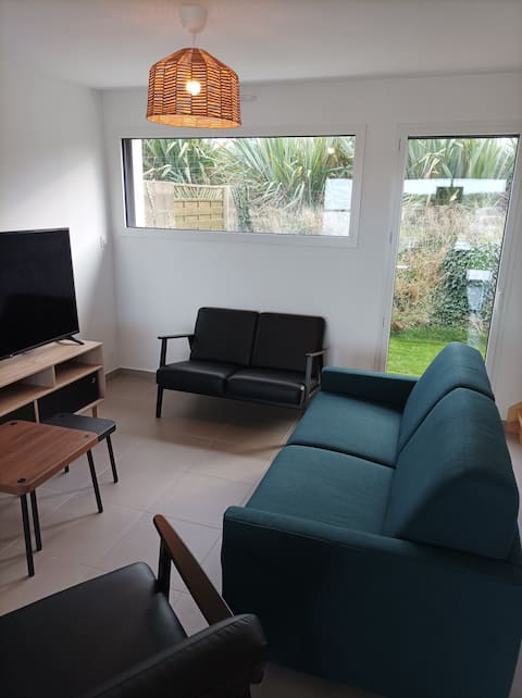Popular Airbnb listing: House facing dunes and beach in Plouguerneau