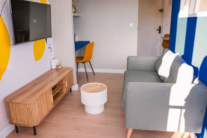 Studio Majorelle Rouen Cosy + Parking Privé - Sotteville-lès-Rouen
