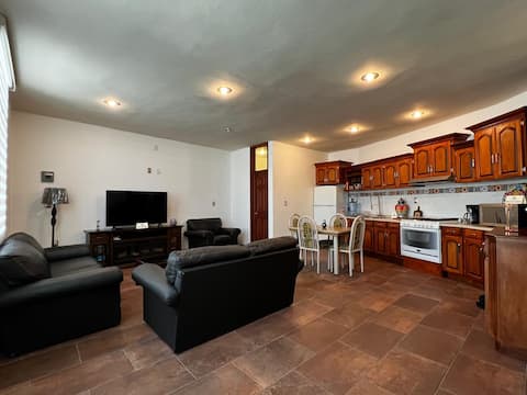 Popular Airbnb listing: Rustic house in downtown Moroleón, Garage. in Guanajuato
