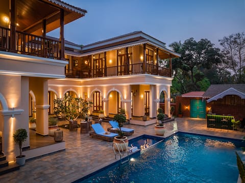 Extravagant 5bhk villa in Vagator near Romeo Lane