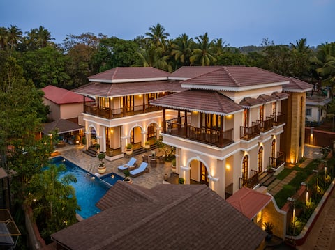 Extravagant 5bhk villa in Vagator near Romeo Lane