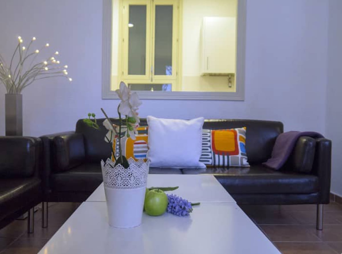Top performing Airbnb: Batllo2 in front of the Playa de la Ribera Centro Sitges in Sitges