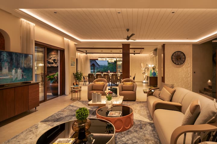 Living room image 11
