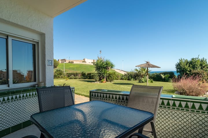 Castle & Sea Retreat: Stunning Views By&nbsp;Castle - Fuengirola