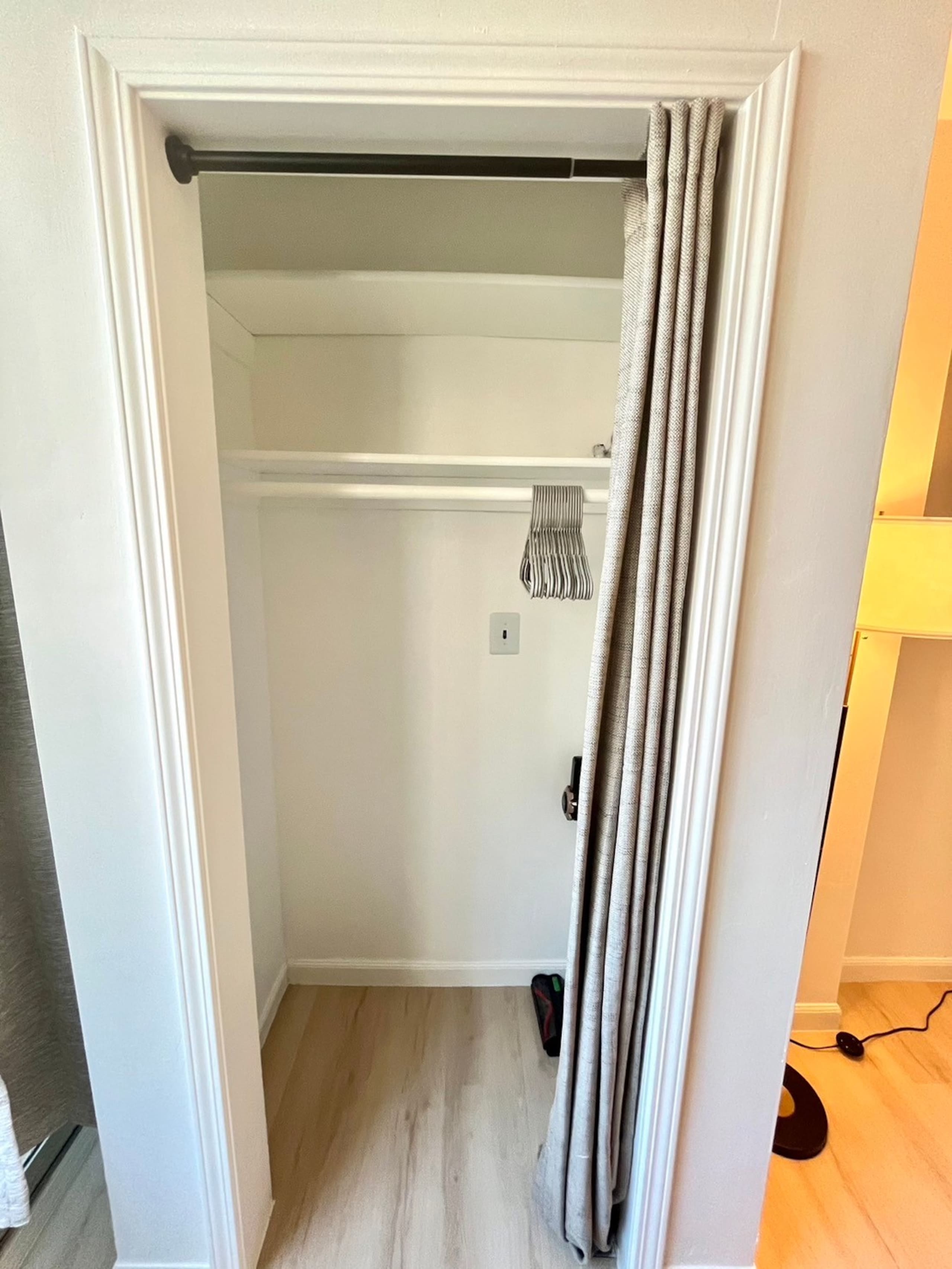 Condo in Honolulu · ★4.57 · Studio · 1 bed · 1 private bath - Image 36