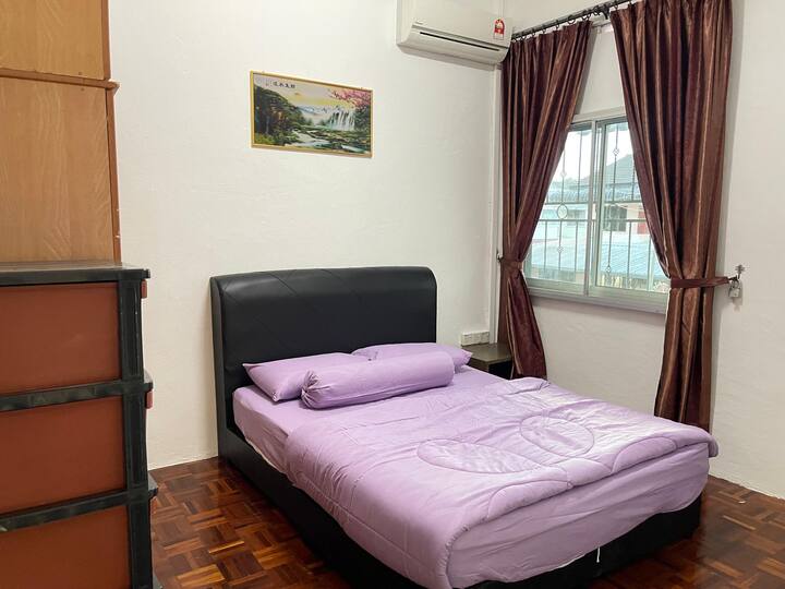 საძინებელი 1