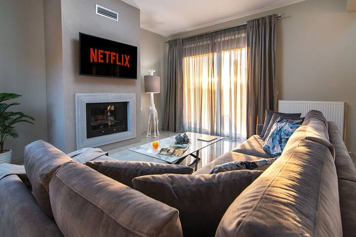 Villa Marcela – Ultra Luxury- Jacuzzi – Seaview gallery image 5