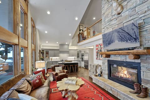 Top Airbnb: Sundance Mtn Cabin | Hot Tub + Sauna | Luxury 6 bd in Sundance