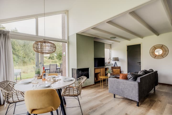 Vakantiewoning Met Grote Zonnige Tuin - Assen
