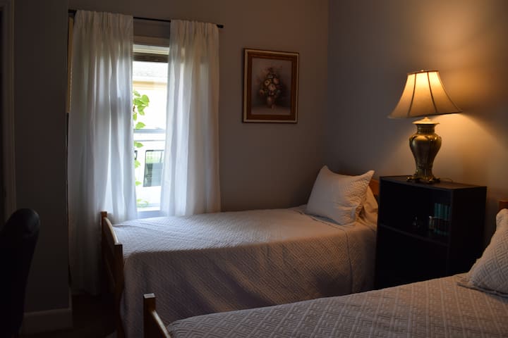 საძინებელი 2