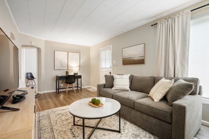 Restful Retreat On Memorial - Muncie, IN