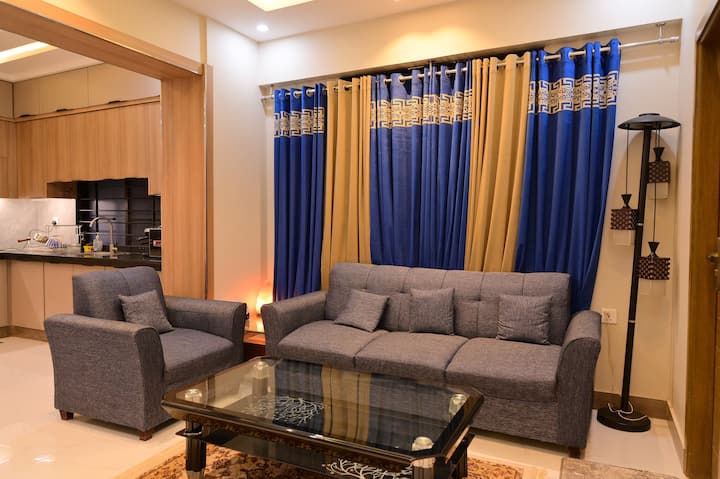 Elegant Family Apartment. - Karachi