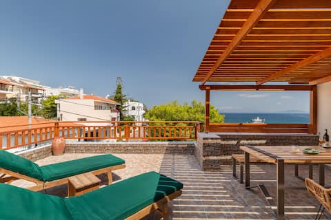 Apartment close to the port,airport & Athens