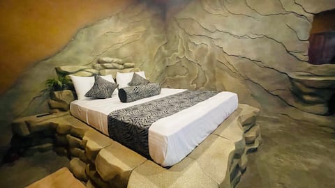 Shan Home Nature cabin