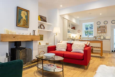 Charming 3B Cottage in Bollington