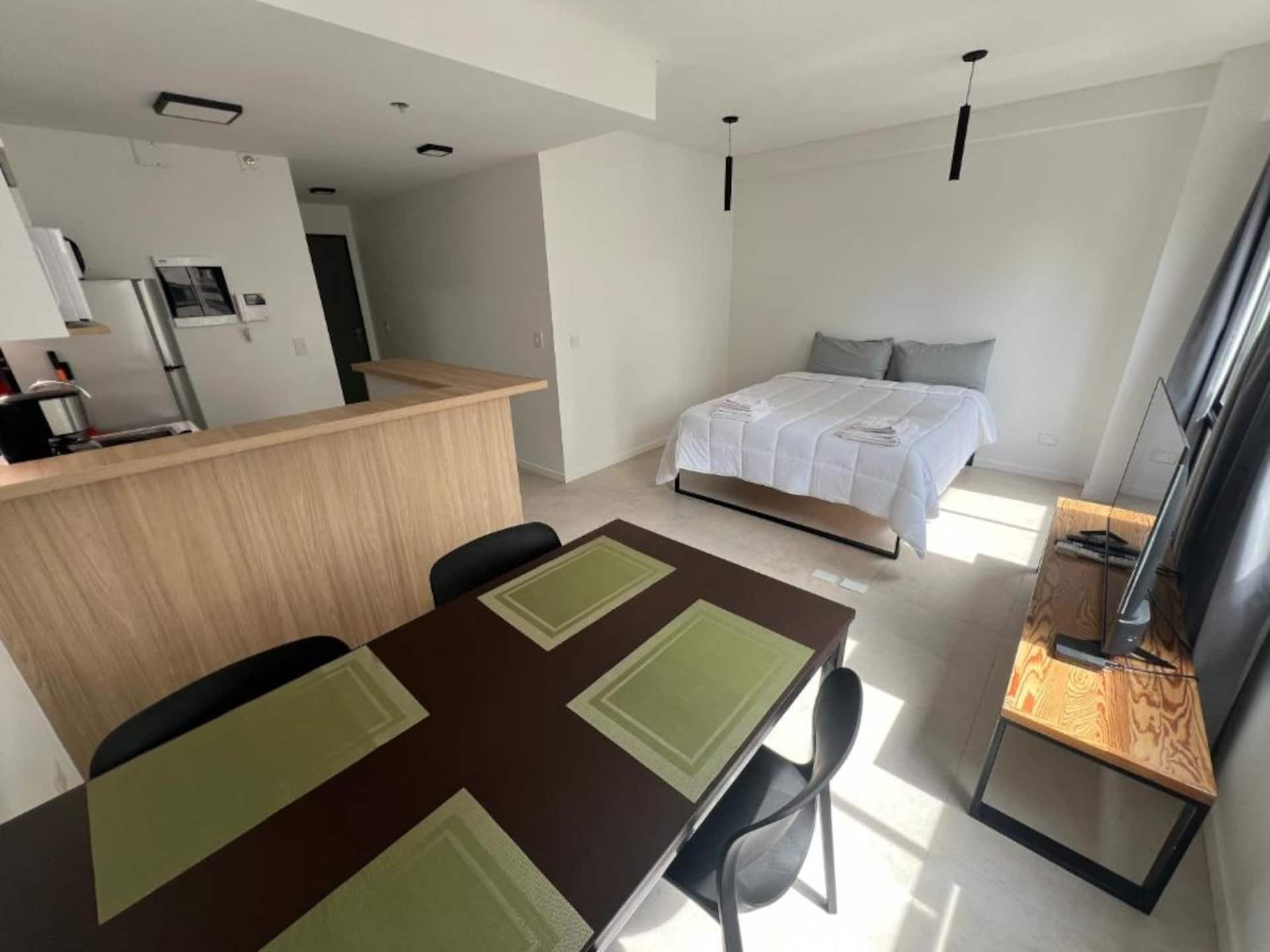 Apartment in Palermo with pool, grill and single bed