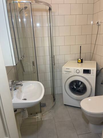 2Floor/Apartment in Grünerløkka Oslo gallery image 5