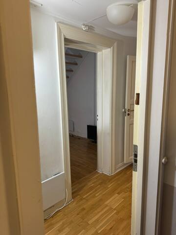 2Floor/Apartment in Grünerløkka Oslo gallery image 2