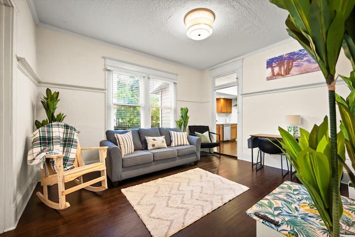 240- Sleeps 10, Vystar 1 Mile, Pets & Kid Friendly - Jacksonville, FL