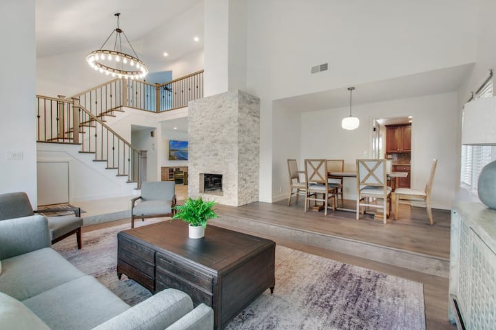 New Home | Pool | Central | Minutes To Beach - Huntington Beach, CA