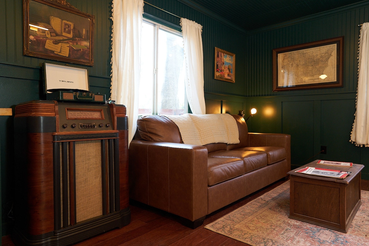 The Pilot House: and the Secret Room