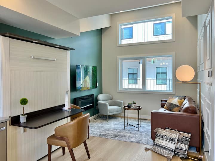 Stunning View | New Townhome|sleeps 11+ac &Hot Tub