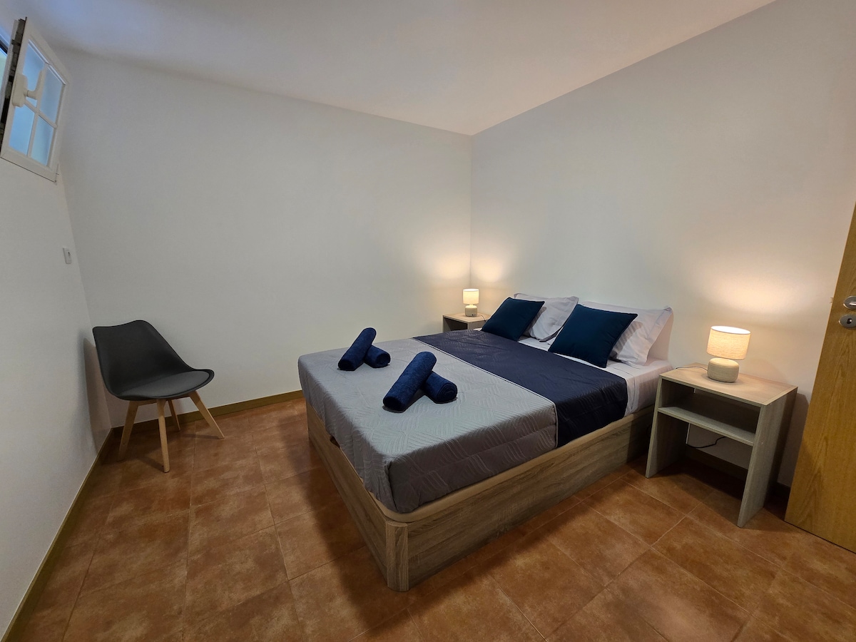 غرفة النوم 2