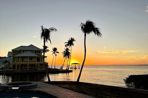 Waterfront Bay View | Pool, Hot Tub & Dock